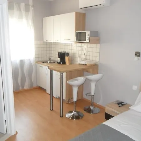Appartement Beachside Znjan *