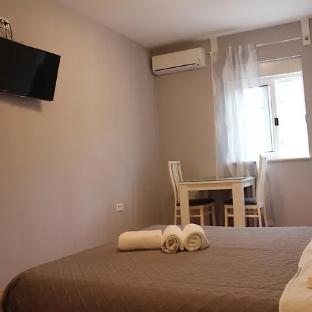 Apartment Beachside Znjan