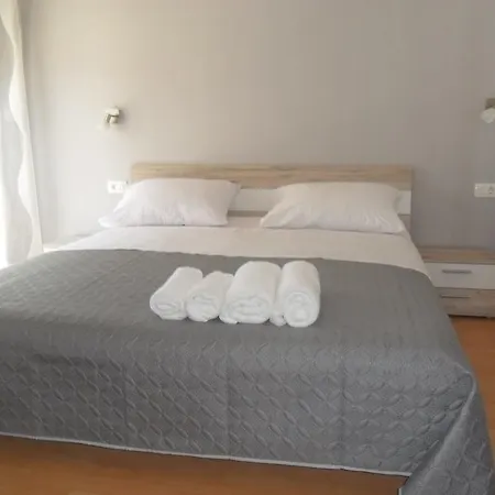 Beachside Znjan Split