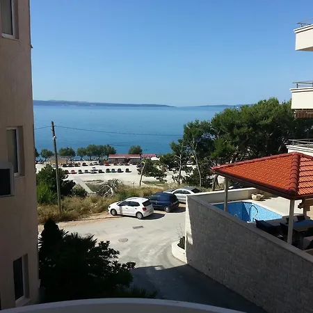 Apartment Beachside Znjan