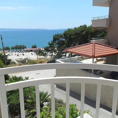 Apartment Beachside Znjan *