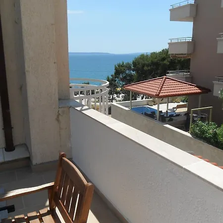Beachside Znjan Apartamento *