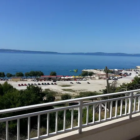 Beachside Znjan Apartament
